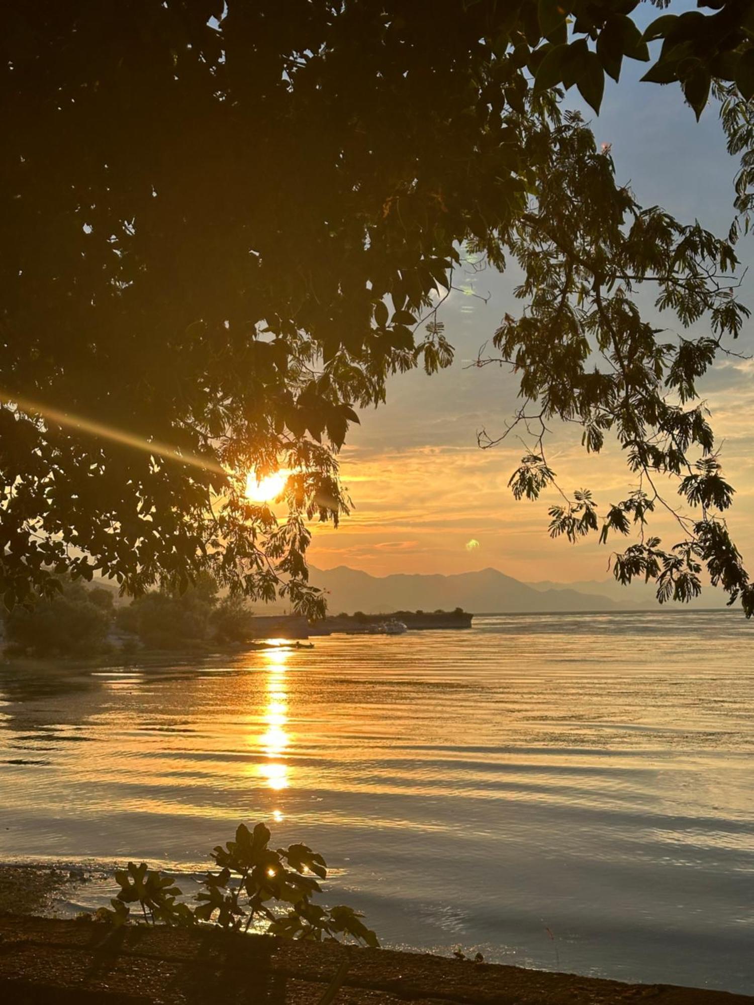 Lake Escape Villa Shiroke Σκόδρα Εξωτερικό φωτογραφία